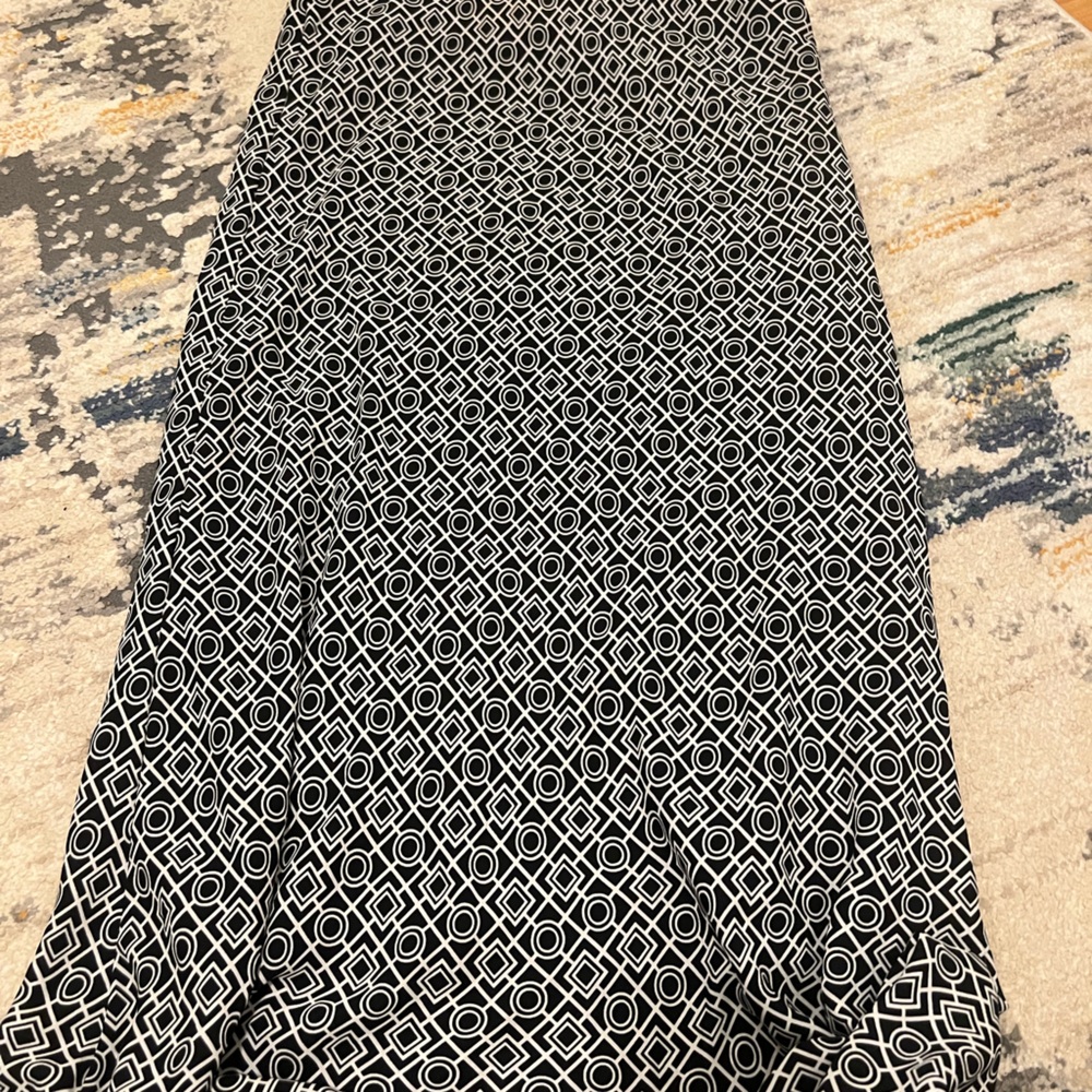 Geometric Black and White Skirt